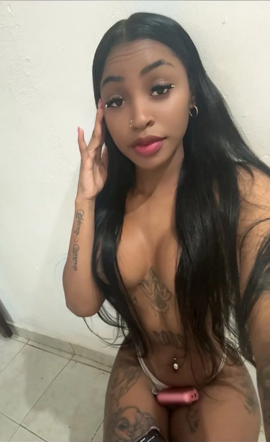 Gorgeous94 image 11