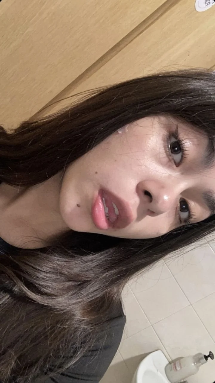 Haganme cornudo con mi ex Cristaly por favor. Humillenla y degradenla en los comentarios image 3