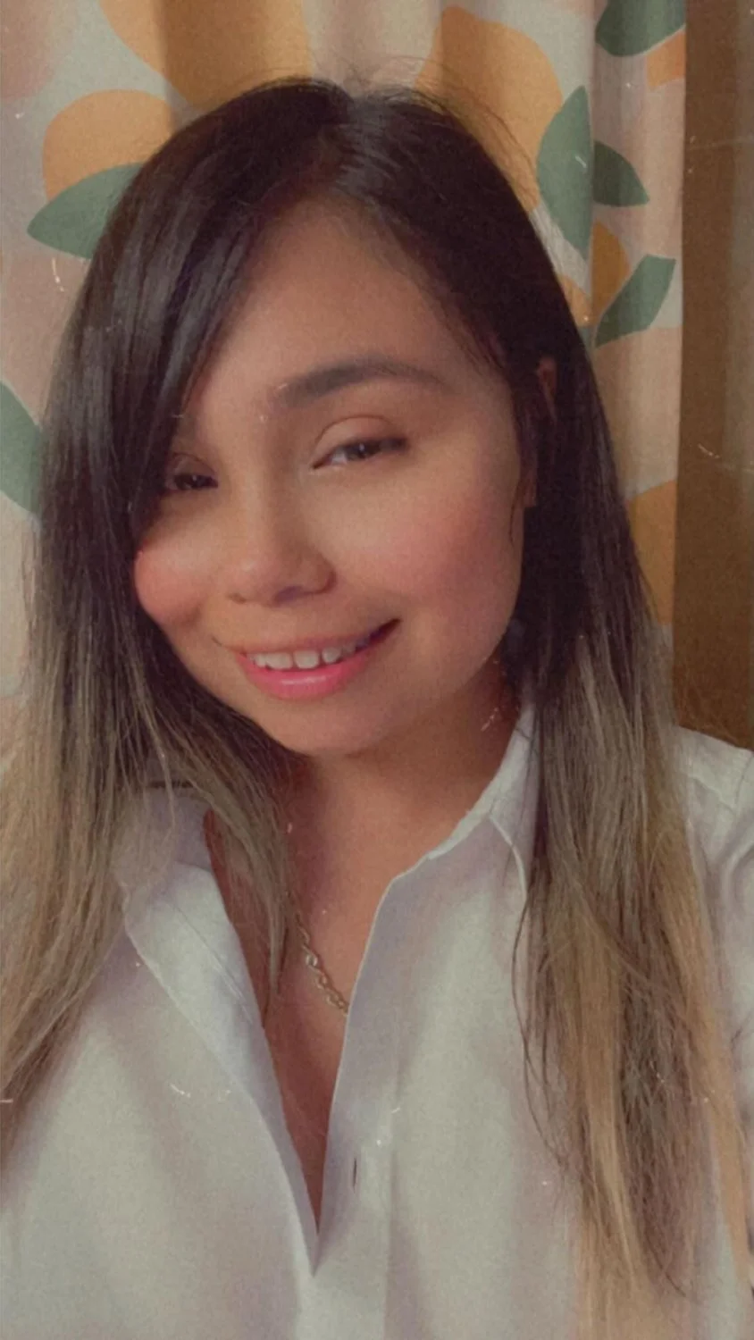Chicago hotel manager Dm for Nudes image 6