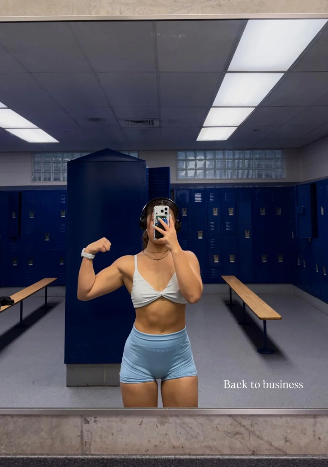 Asian gym baddie has great physique image 24