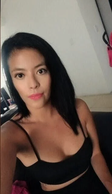 Violeta Cruz que chulas chiches image 4