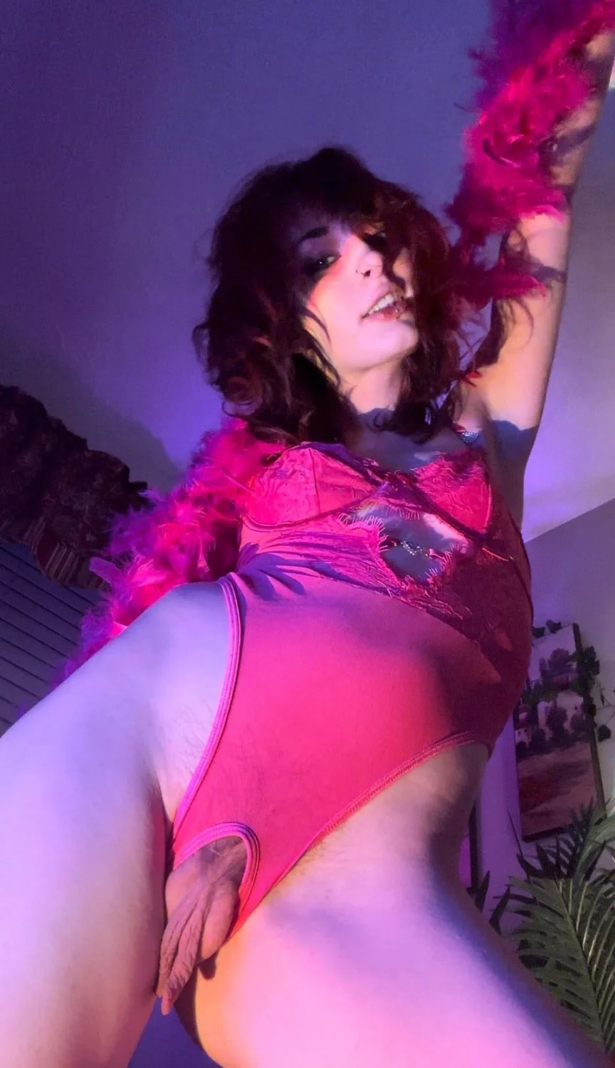 Freaky hot teen with huge & phat pussy 😍🍽️🍖😋 image 47