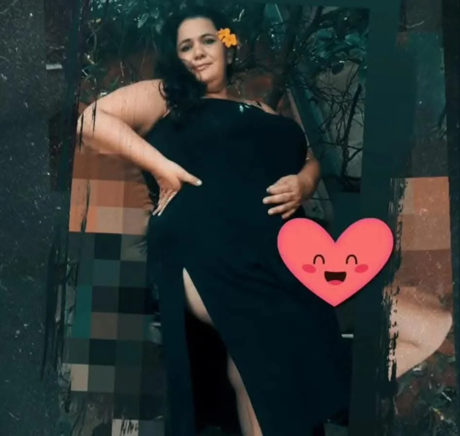 Hispanic milf image 13