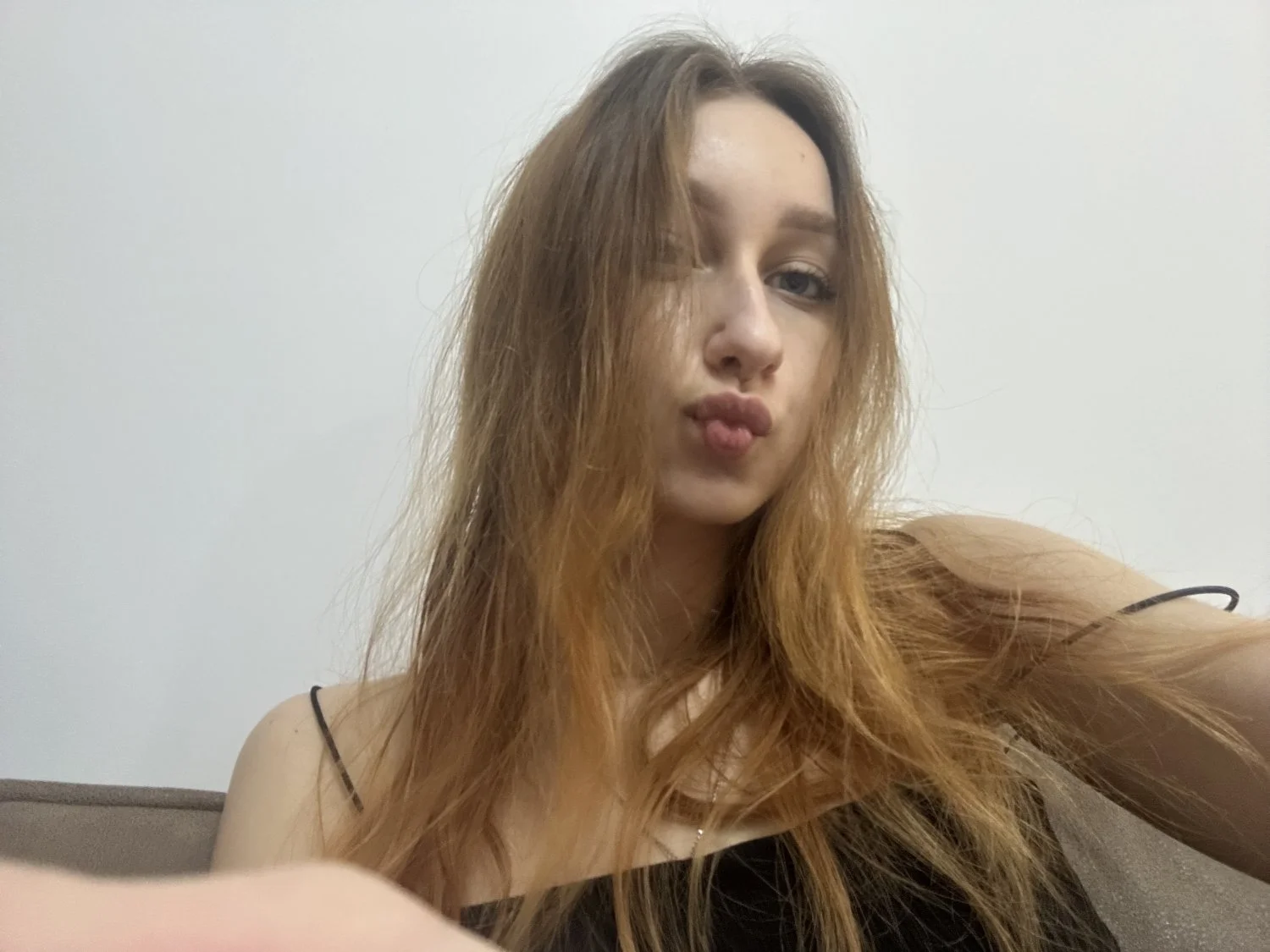 Exposed my girlfriend - cumtribute her in dm image 10