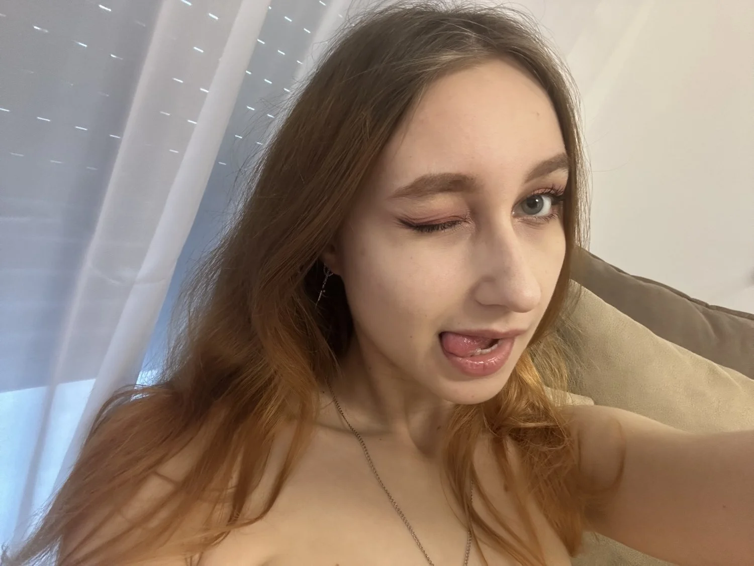 Exposed my girlfriend - cumtribute her in dm image 3
