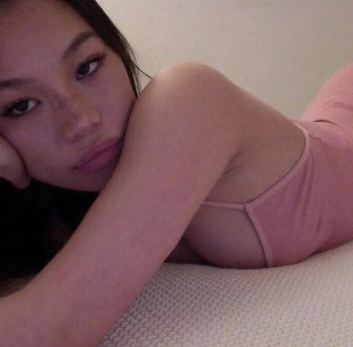 babyme1a insta asian model image 6