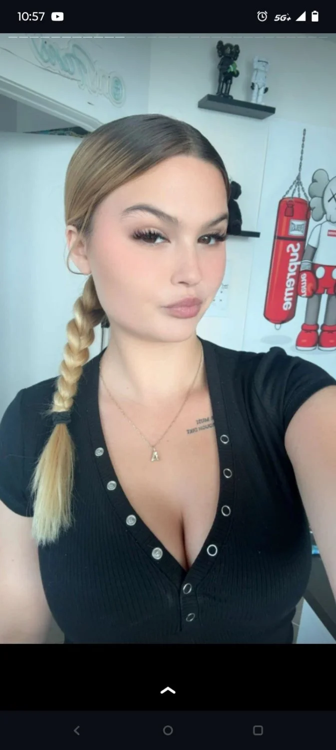 ari is such a fucking slut image 28