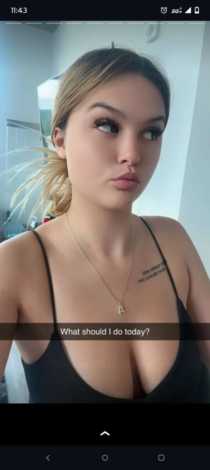 ari is such a fucking slut image 37
