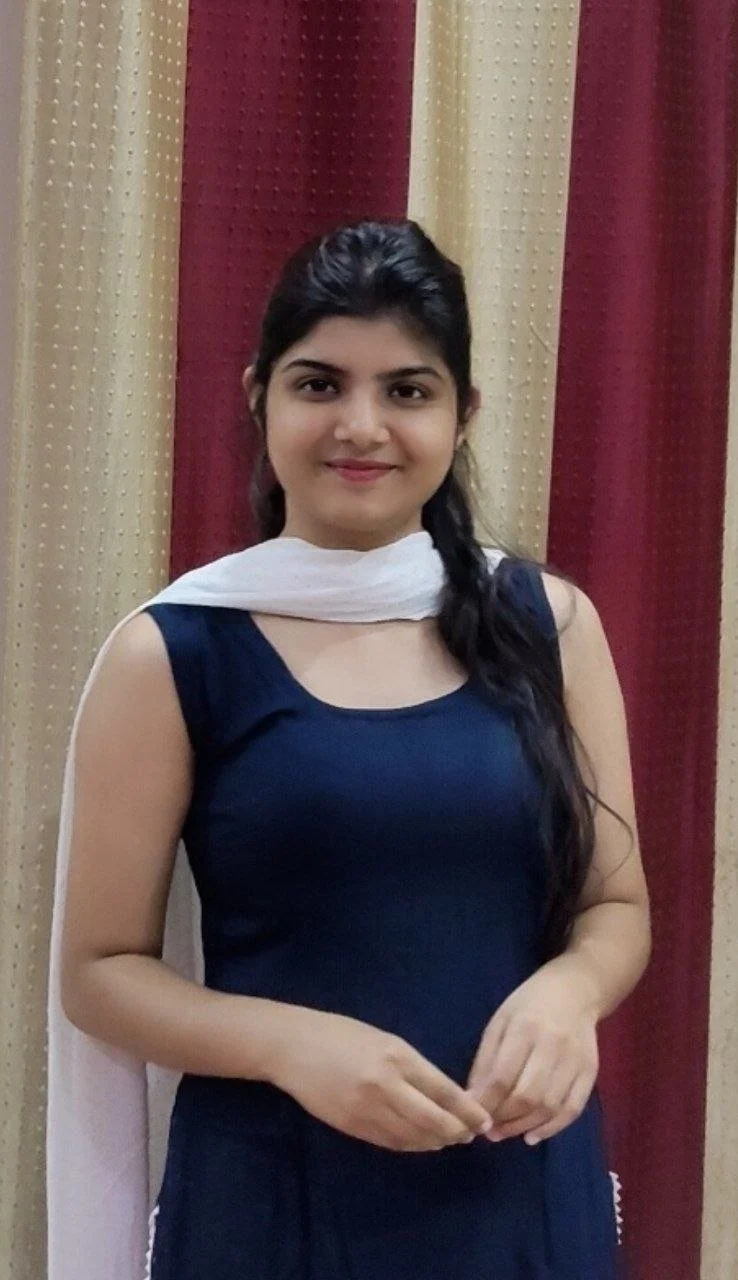 546 - Cute Indian gf leaked image 3