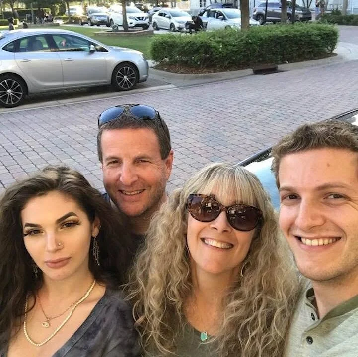PD #817: Influencer model image 6