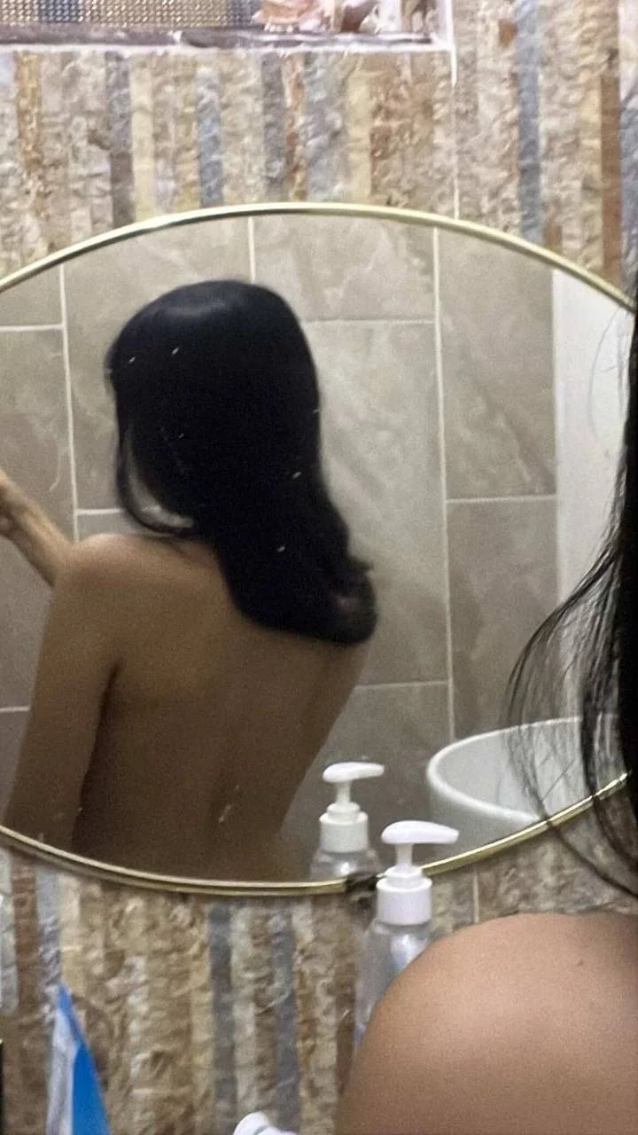Más pendejas planas 🔥 image 13