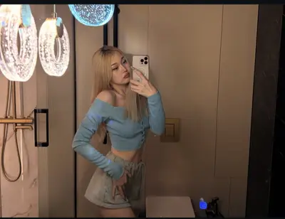 Chia Hottest Asian camgirl unlimited squirt Leaks cover image