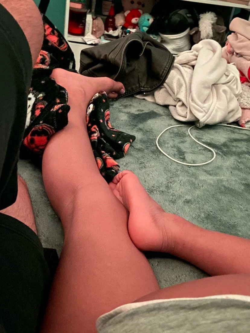 Barely legal 18 year old petite Mexican slut image 7