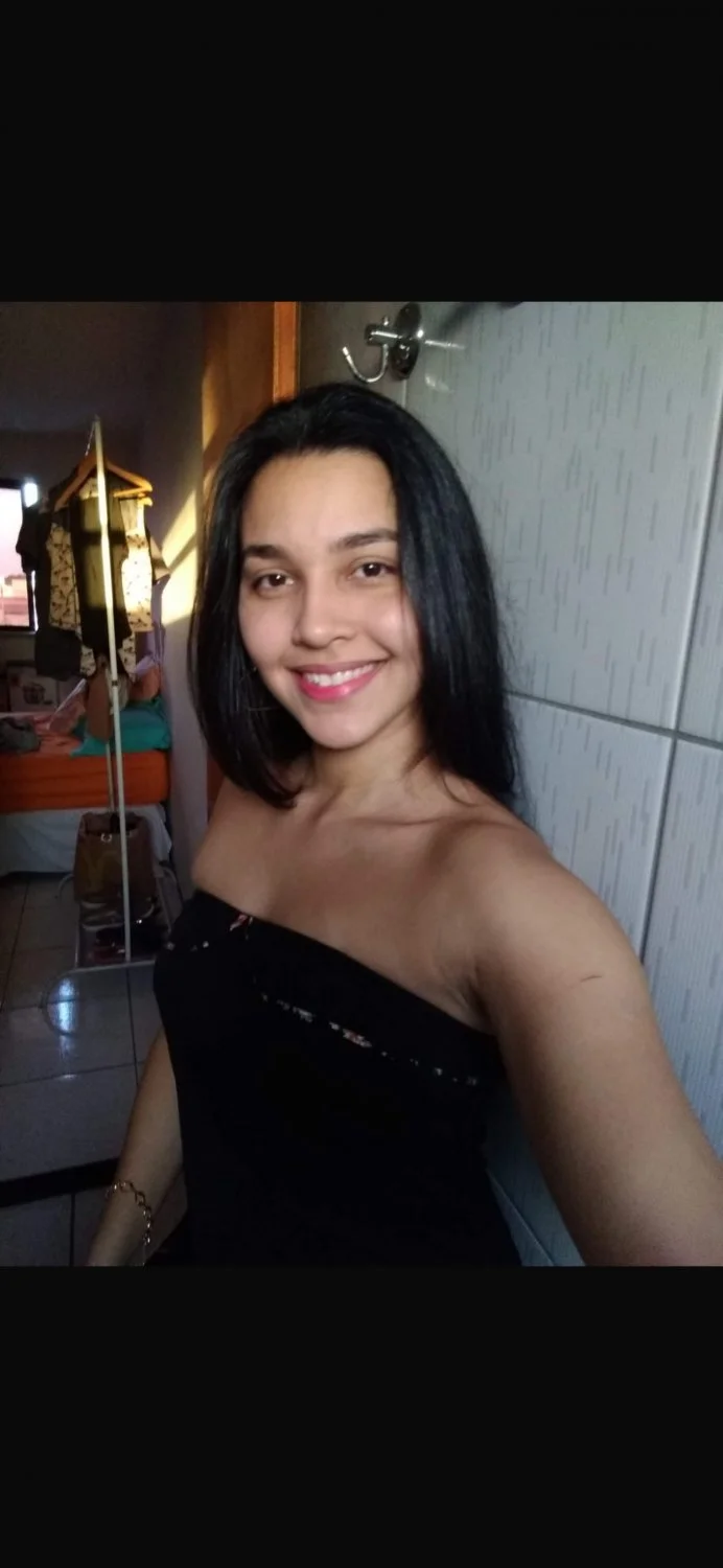 Namorada Safada de um inscrito, gamei nesse cuzao gostoso dela. COMENTEM… image 15
