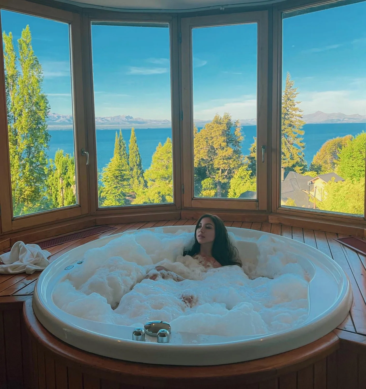 a tasty bath main image