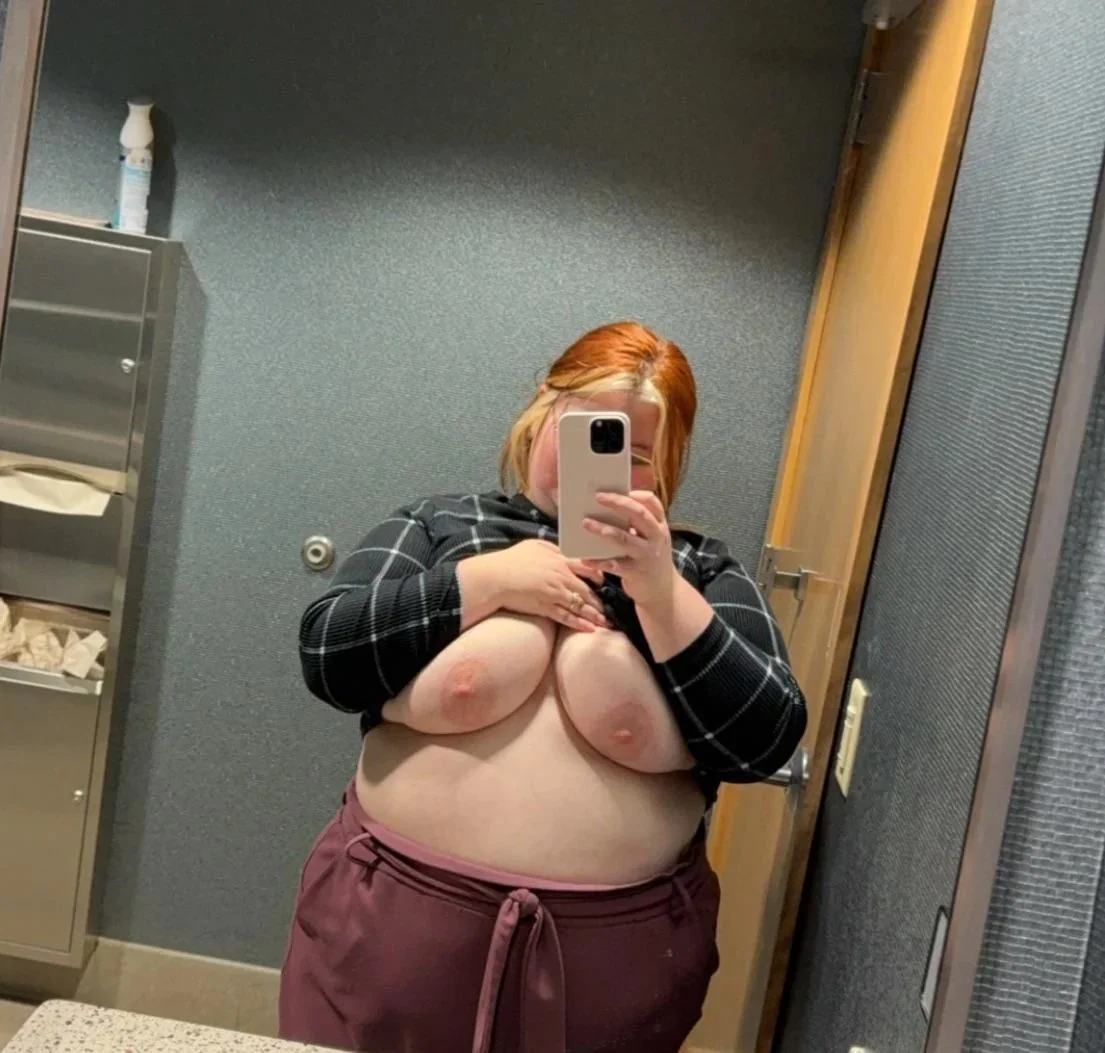 Midwest BBW addicted to flashing her plump body in public restrooms image 14