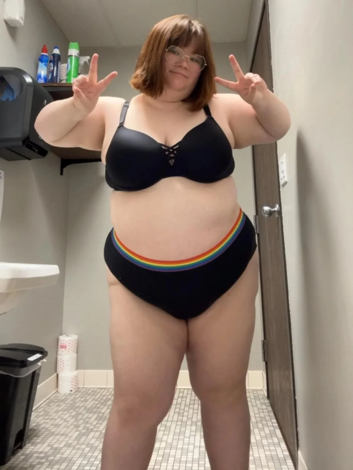 Midwest BBW addicted to flashing her plump body in public restrooms image 17