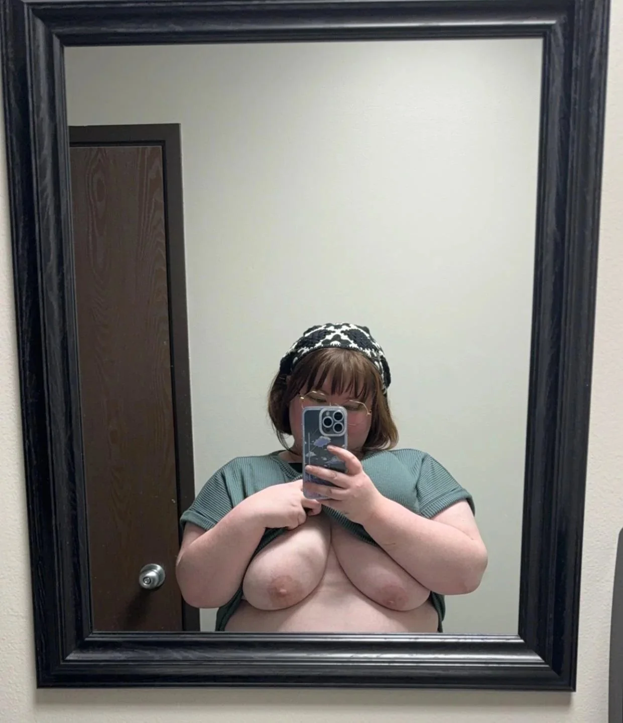 Midwest BBW addicted to flashing her plump body in public restrooms image 22
