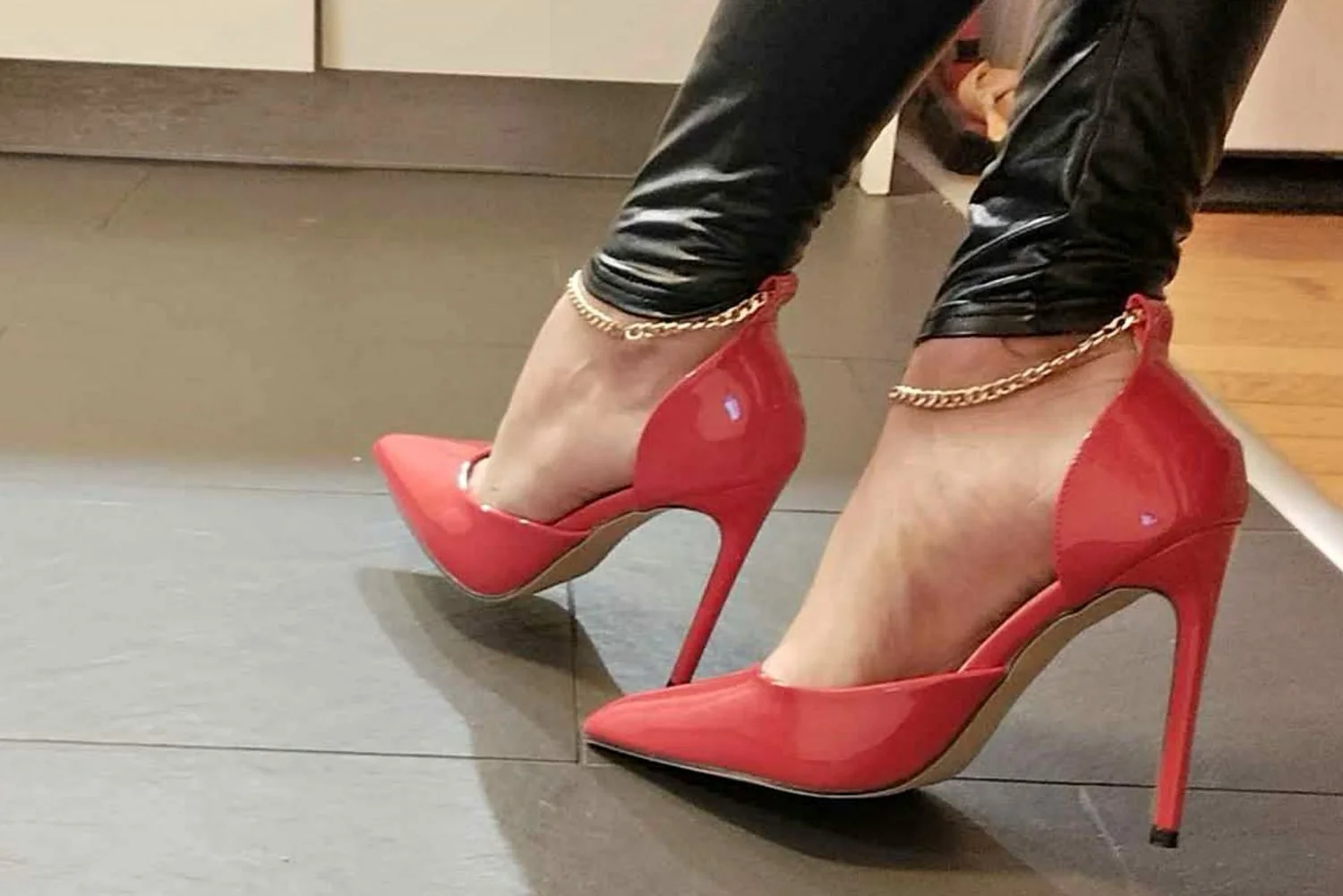 Sexy red High Heels 👠🤩 image 3
