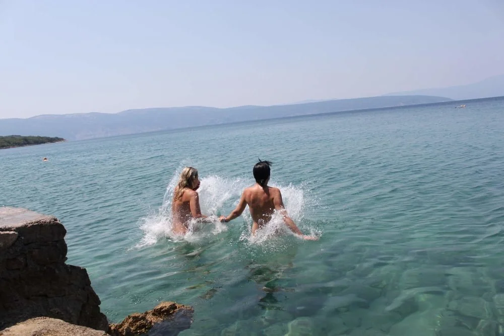 Milf Vacation image 25