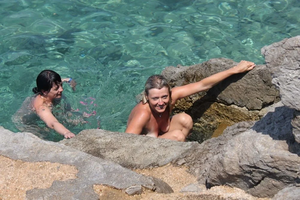 Milf Vacation image 33