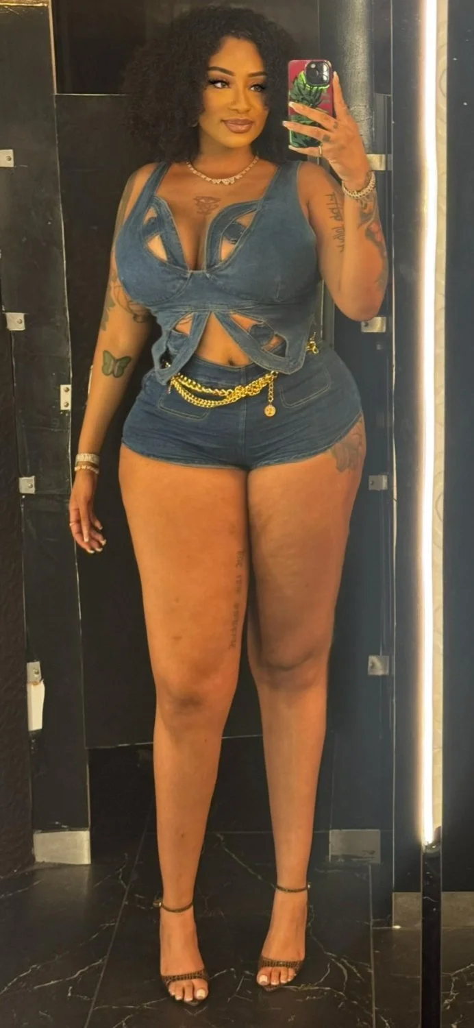 6'4 Tall Thick Gorgeous 🇳🇬 Amazon Milf.. <> Ex Baller🏀.. <> Instagram Influencer.. image 11