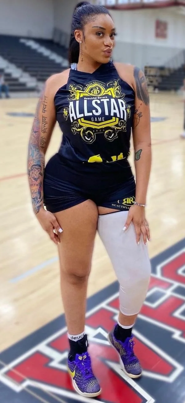 6'4 Tall Thick Gorgeous 🇳🇬 Amazon Milf.. <> Ex Baller🏀.. <> Instagram Influencer.. image 12