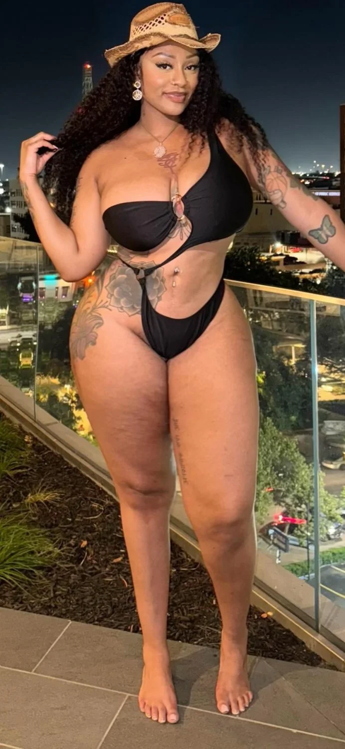 6'4 Tall Thick Gorgeous 🇳🇬 Amazon Milf.. <> Ex Baller🏀.. <> Instagram Influencer.. image 20
