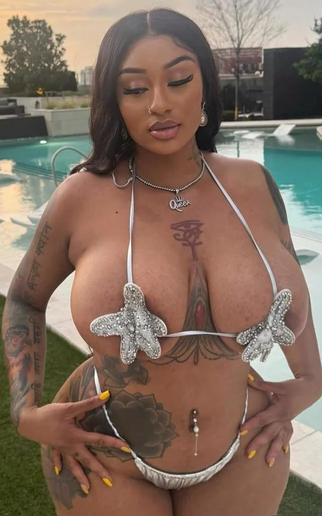 6'4 Tall Thick Gorgeous 🇳🇬 Amazon Milf.. <> Ex Baller🏀.. <> Instagram Influencer.. image 42