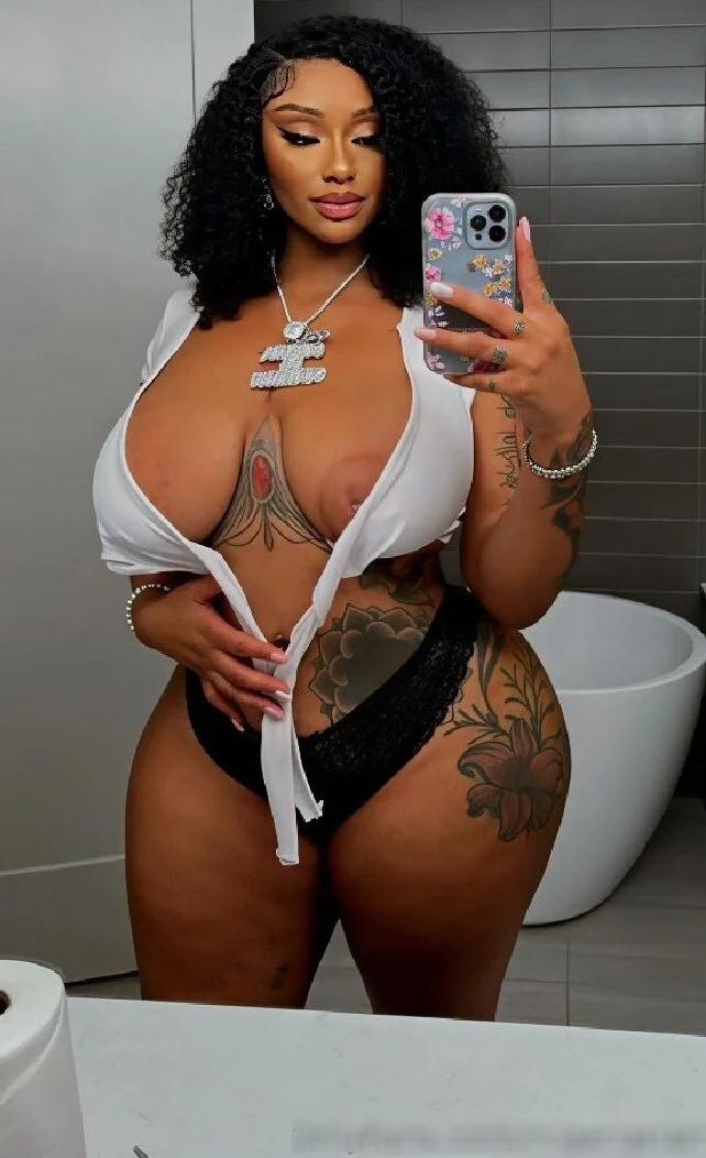 6'4 Tall Thick Gorgeous 🇳🇬 Amazon Milf.. <> Ex Baller🏀.. <> Instagram Influencer.. image 43