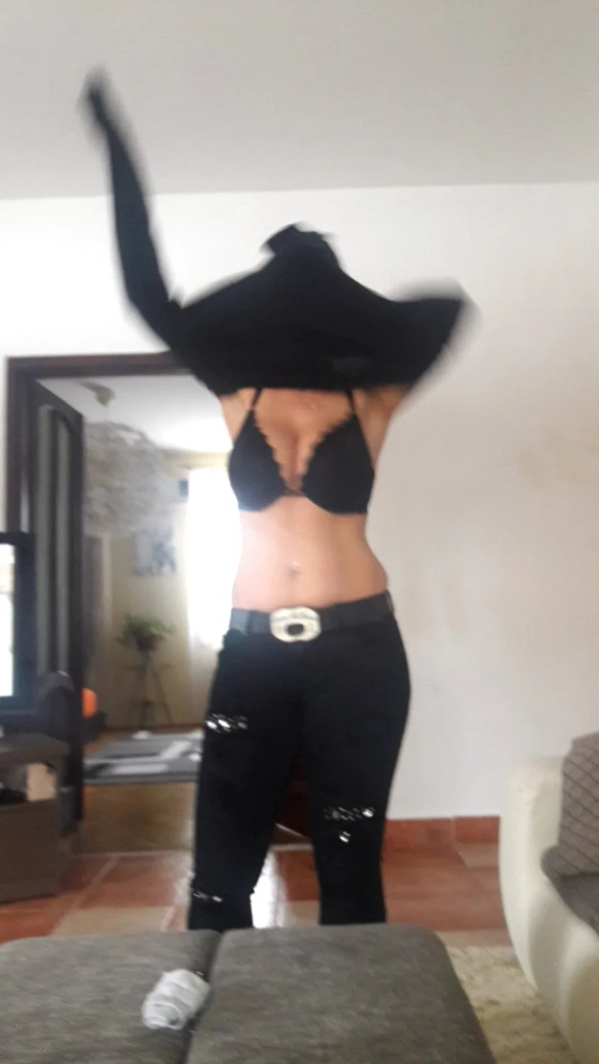 Amateur,., image 7