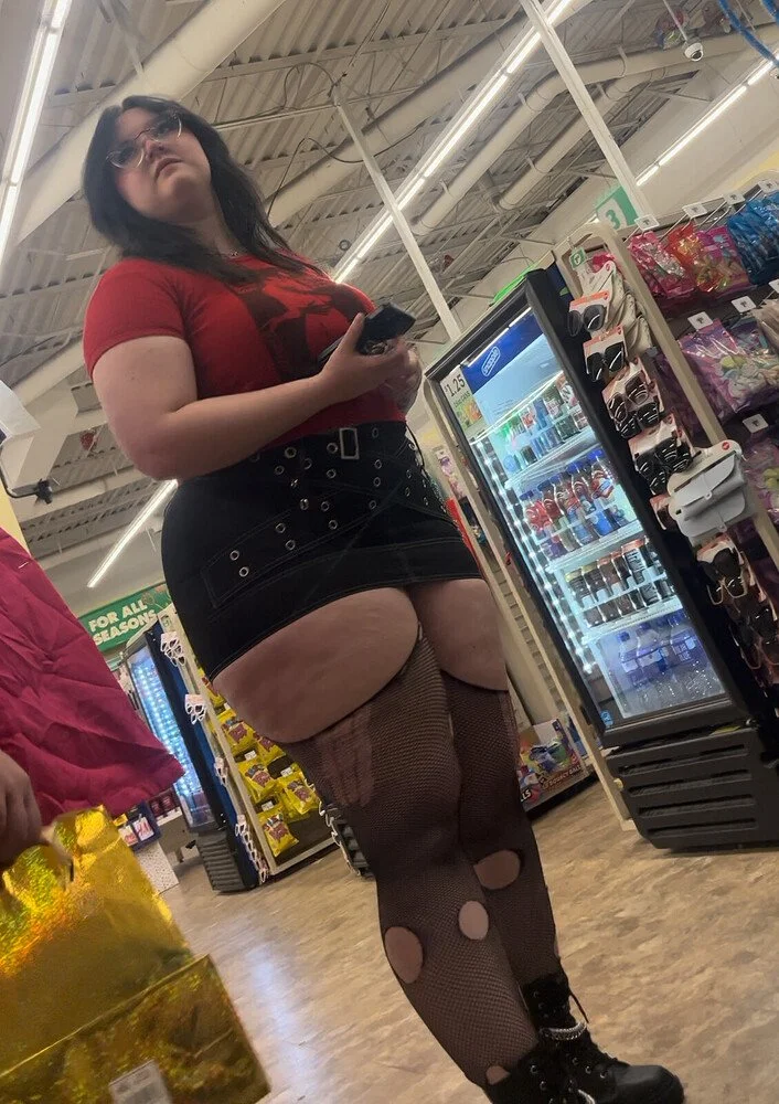 BBW Emo image 3