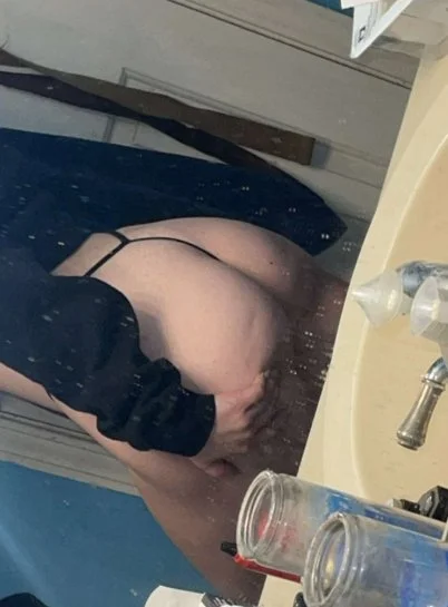 Novinha ruivinha safada vazada depois de mandar nudes pro ficante!! novinha, vazou, vazada, amador image 8