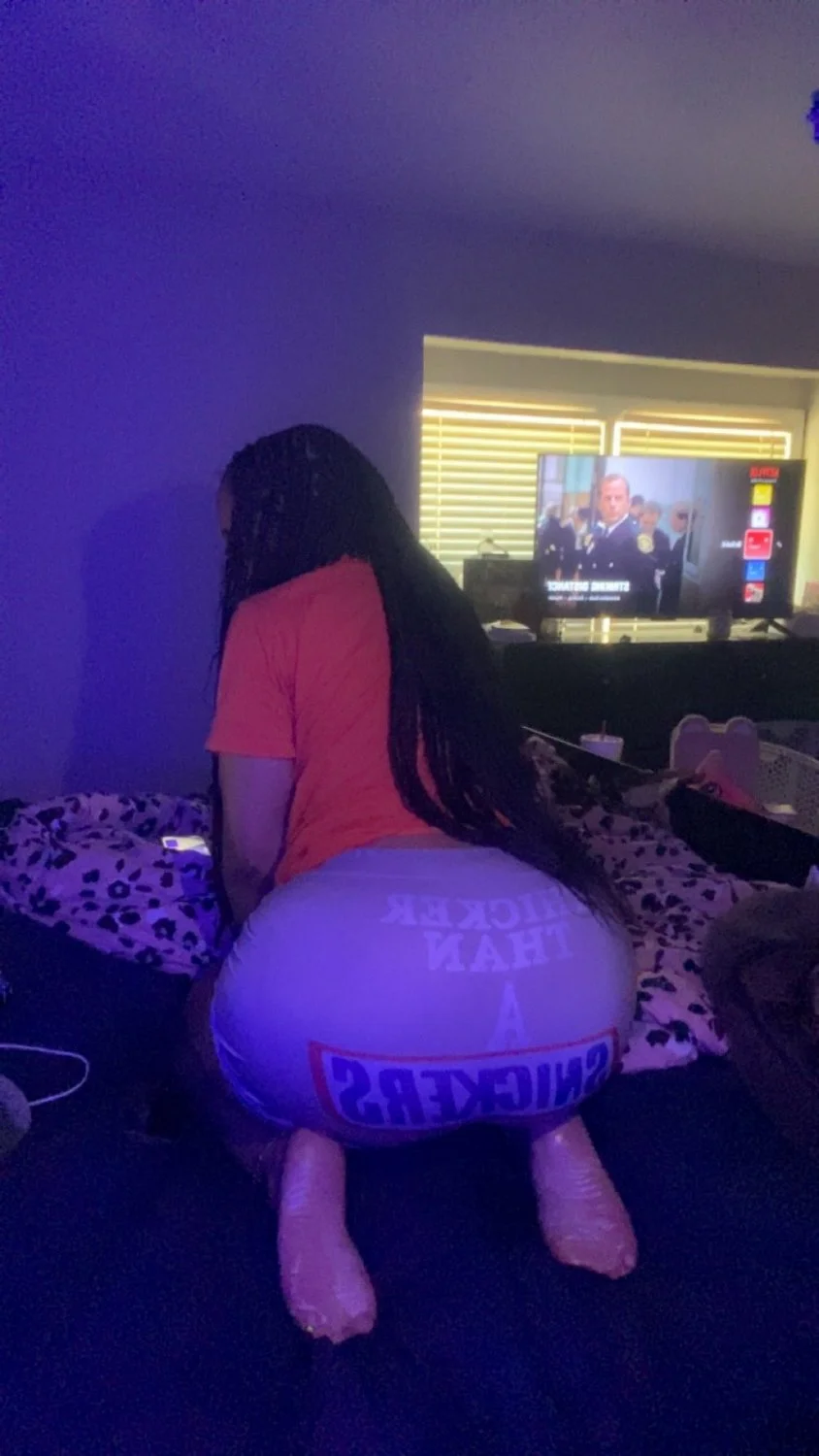 Lightskin slut new to the game image 4