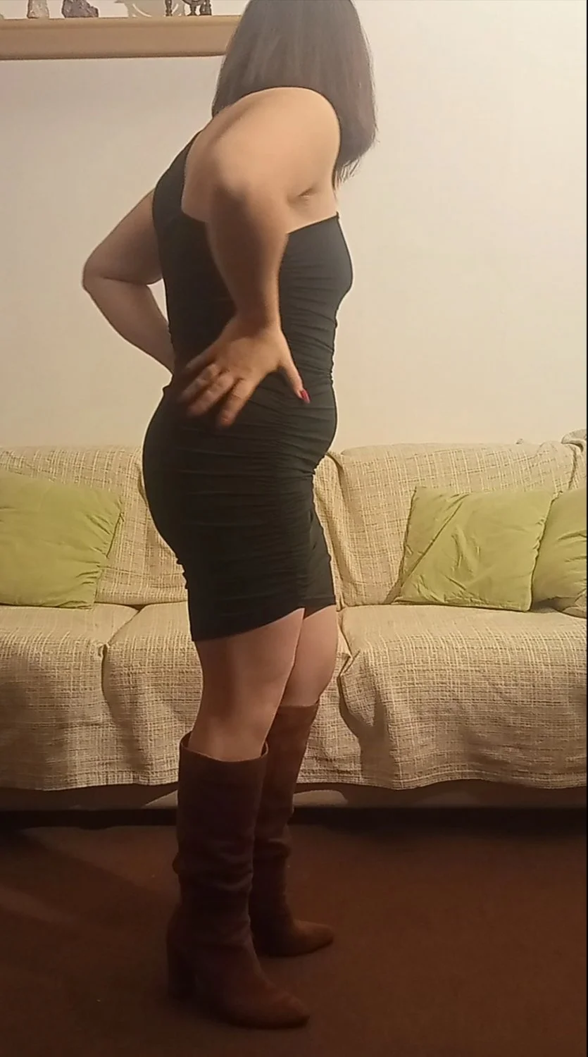 Italian slut wife, does a striptease and plays with her dildo in front of the camera (reupload) image 12