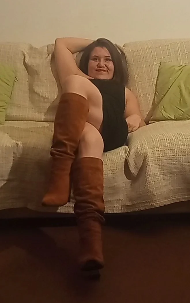 Italian slut wife, does a striptease and plays with her dildo in front of the camera (reupload) image 2
