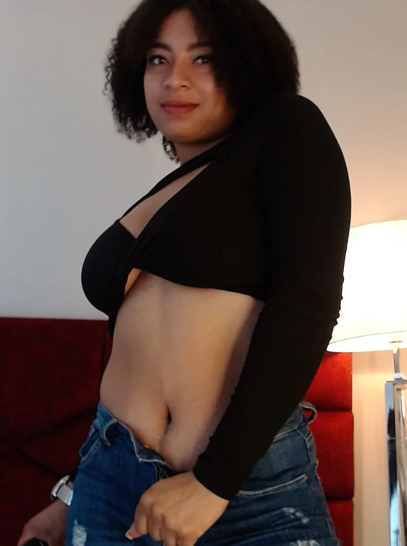 with clothes or without clothes, better without clothes and in doggy style so you can fuck me better image 2