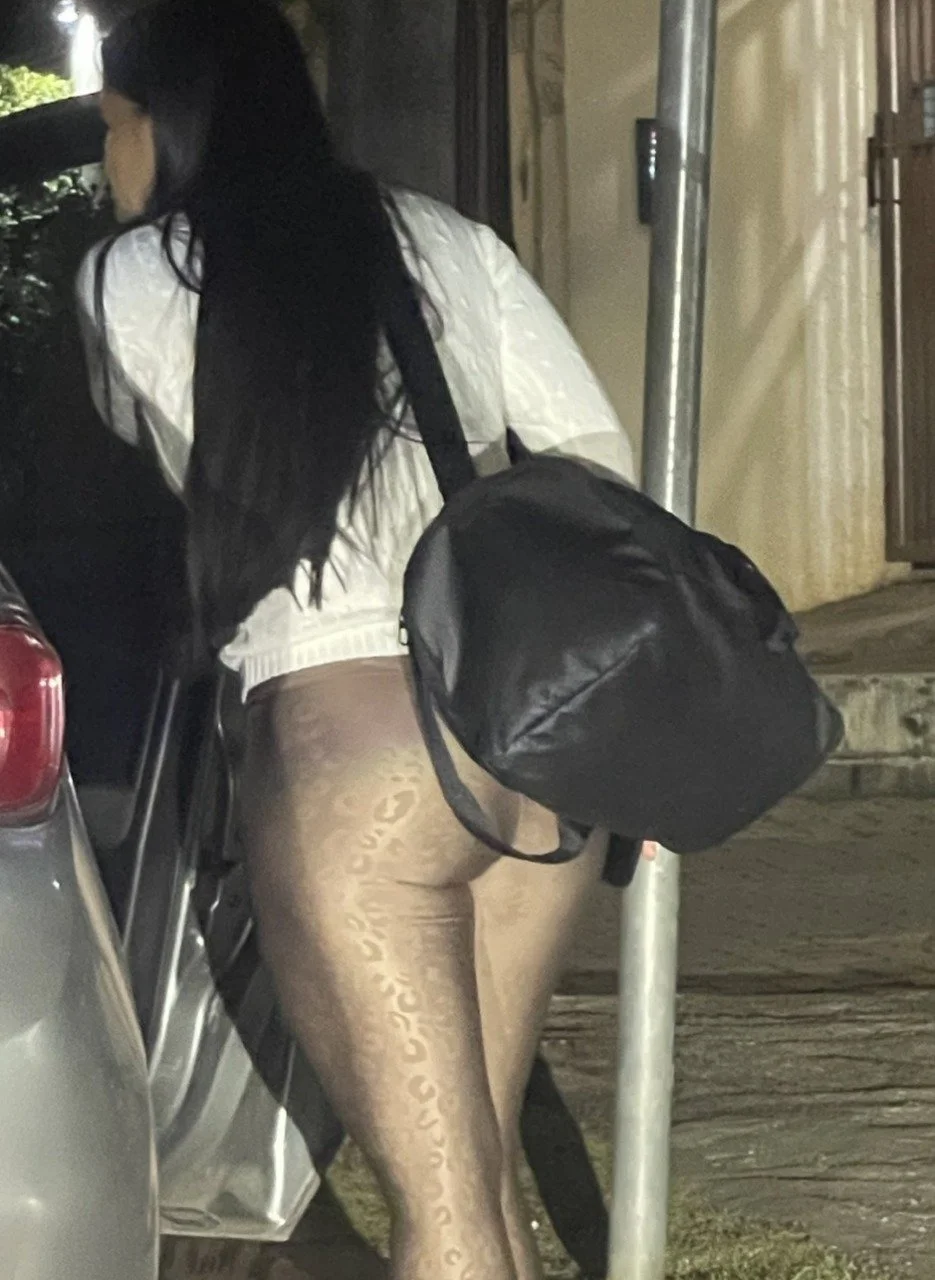 Professora da academia image 1