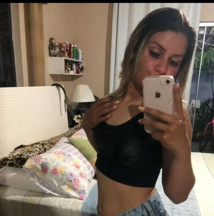 Novinha gostosa image 4