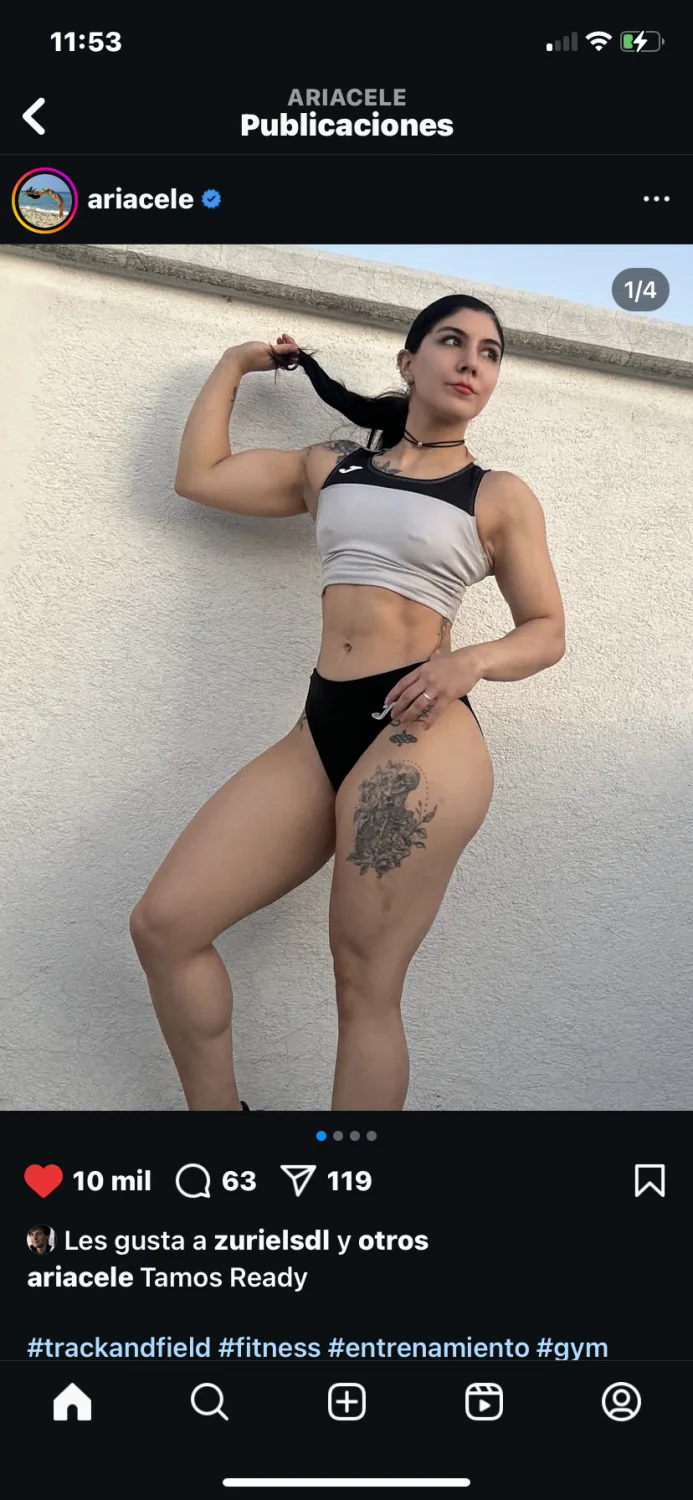 Ariacele una putita fit que solo se la pasa desnudándose image 4