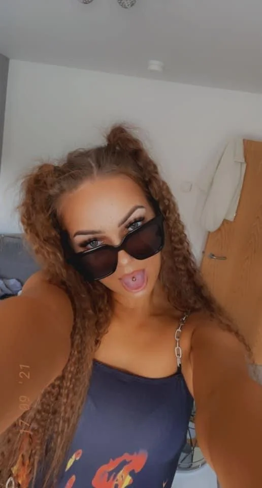 cum tribute request image 6