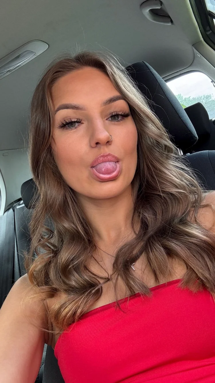 cum tribute request image 7