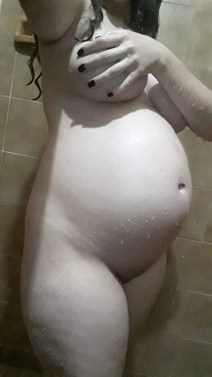 ** mi puta embarazada caliente** image 10