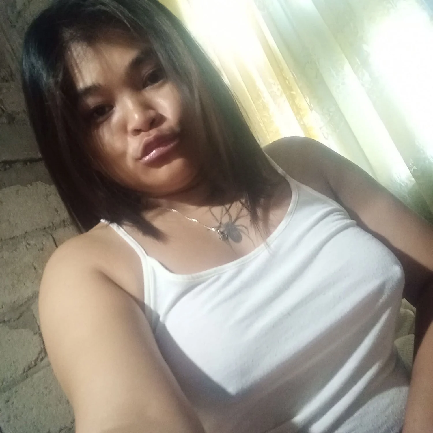 Chubby Filipina Analisa image 24