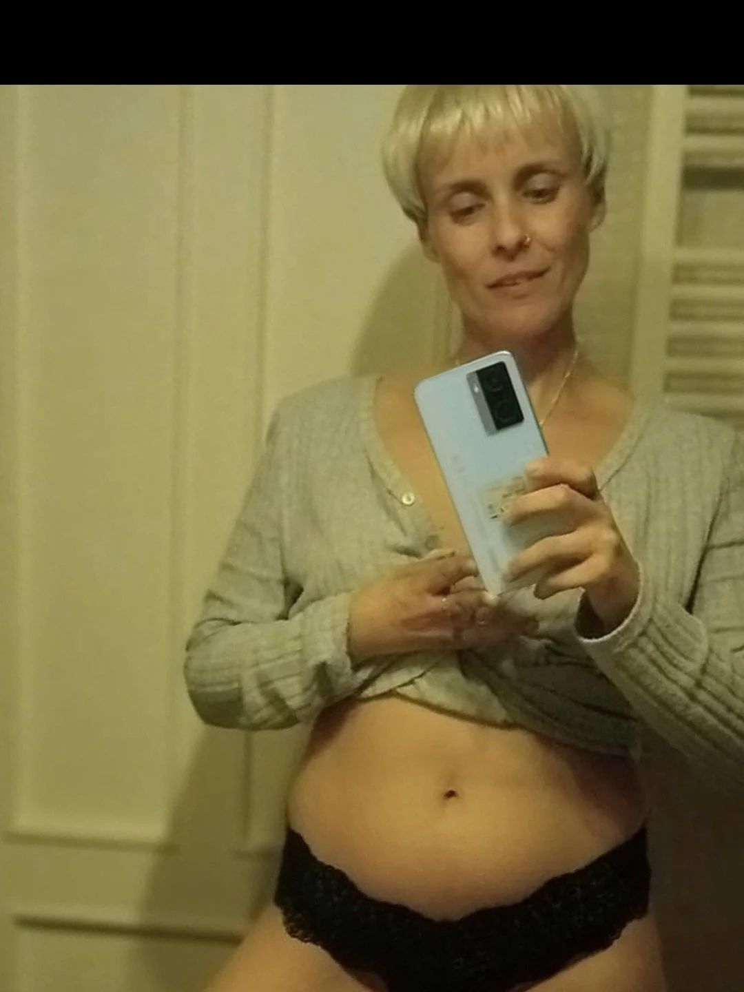 Tinder milf image 33