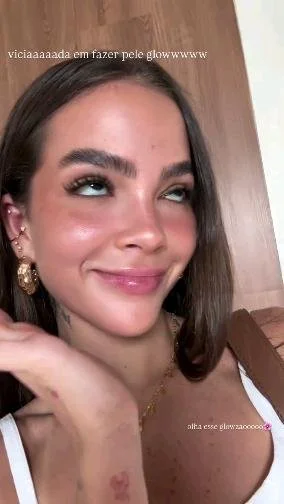 Arrasa Mel , muito linda...Mel Maia gatinha gostosa !!! image 1