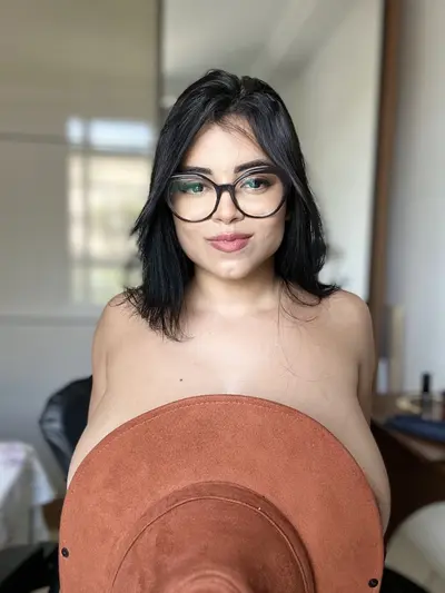 🔞 dripping round ass grinding tight pussy cum dripping 🫦🍑 See my OF cover image