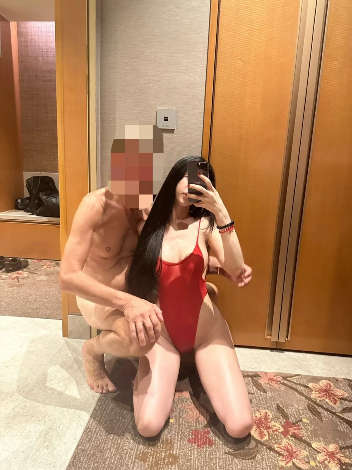 Ladyboy chinchin image 16