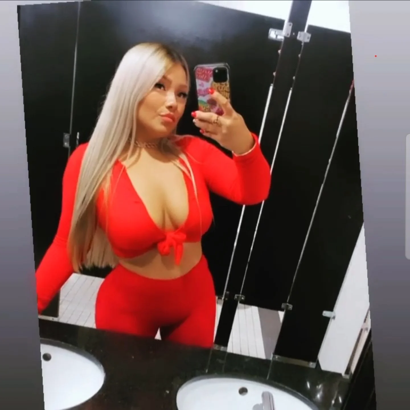 Thick Peruvian 🇵🇪 Milf from CT (currently working on getting more material from her) image 4