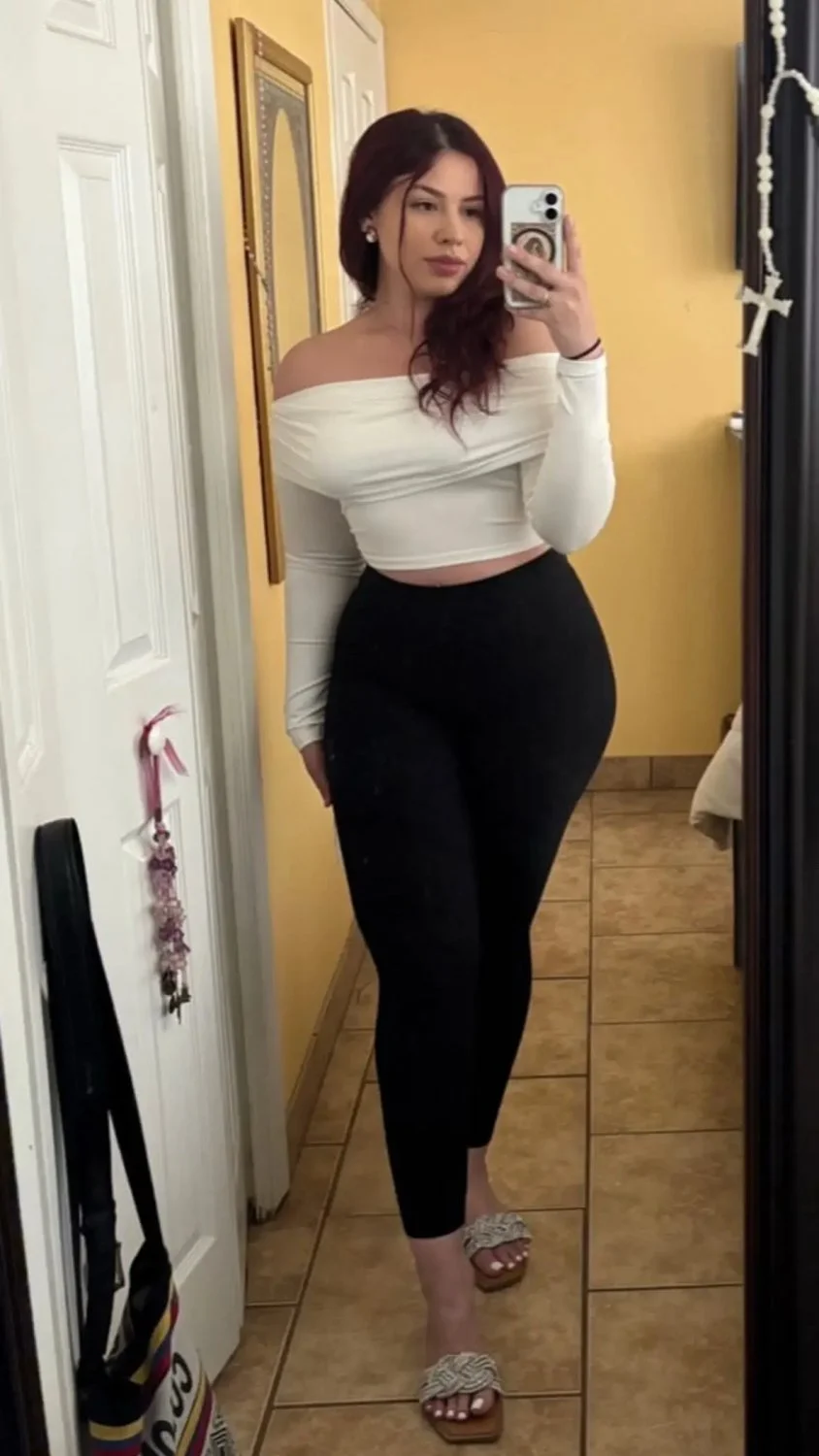 Crazybeth777 image 19
